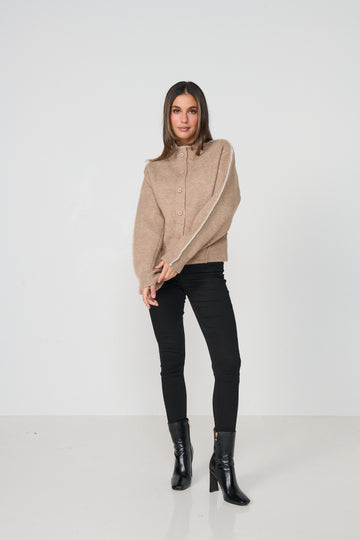 contrast cardigan with blanket stitch