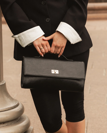 louenhide - delaney clutch - black - Haus of Alma