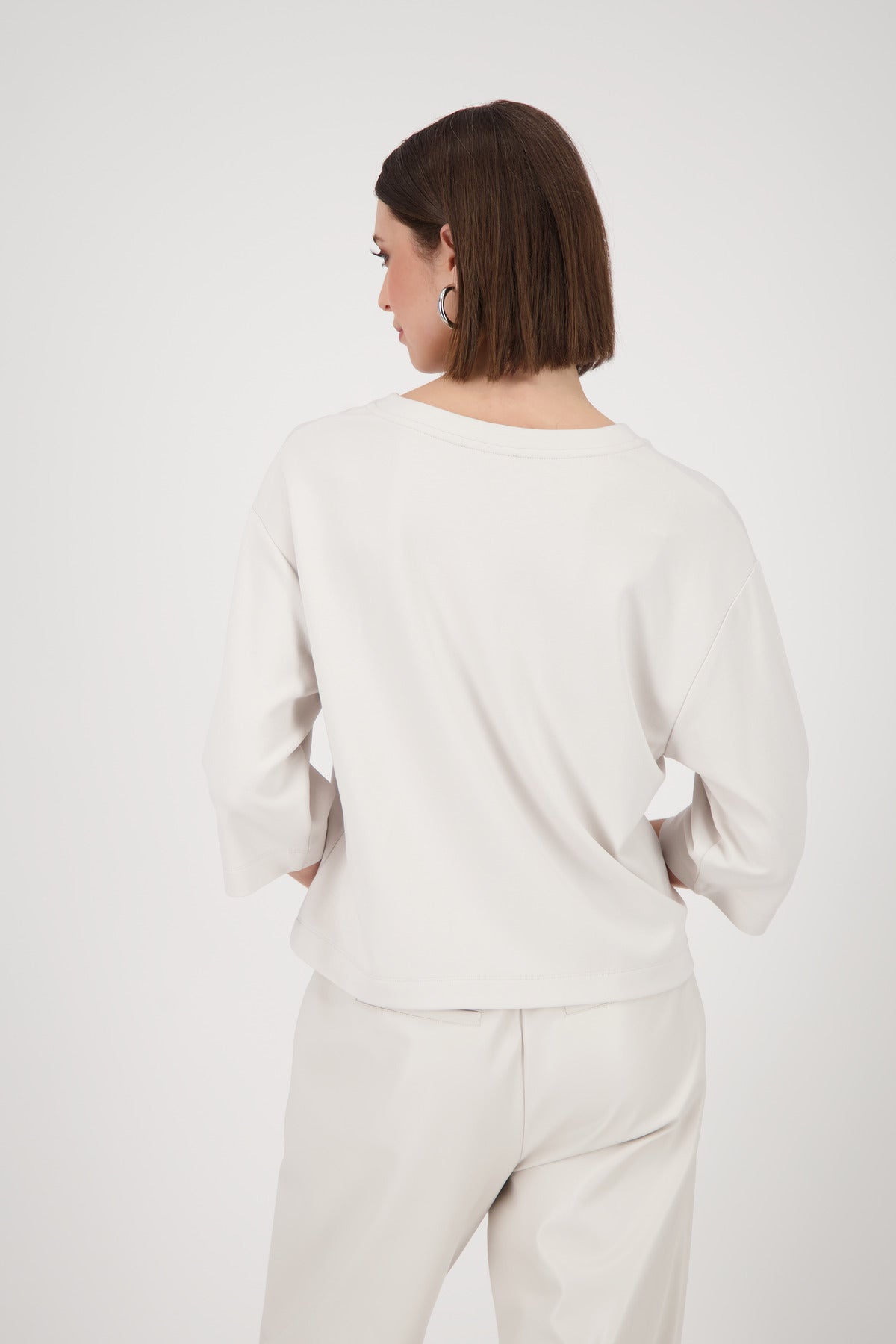 3/4 blouse with rhinestones 