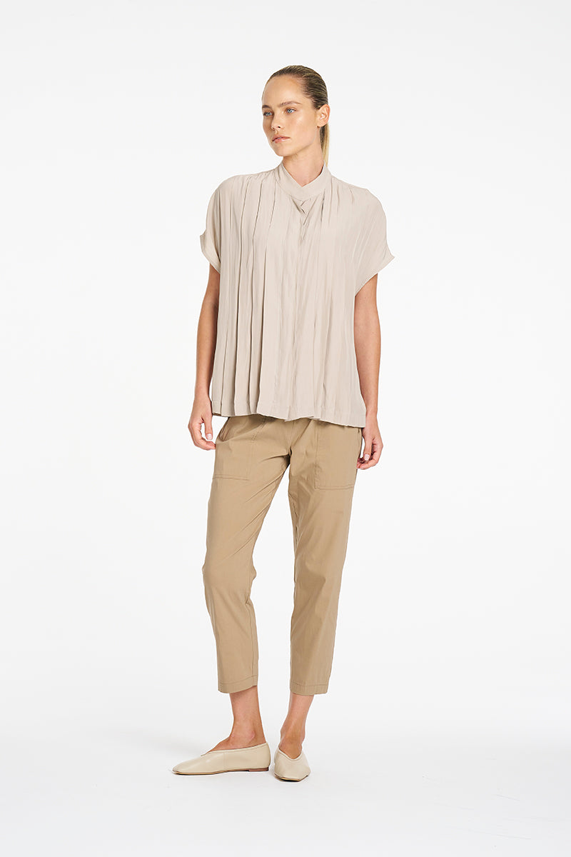 Mela Purdie Zip Tapered Pant in Elm, Microprene fabric – detail view