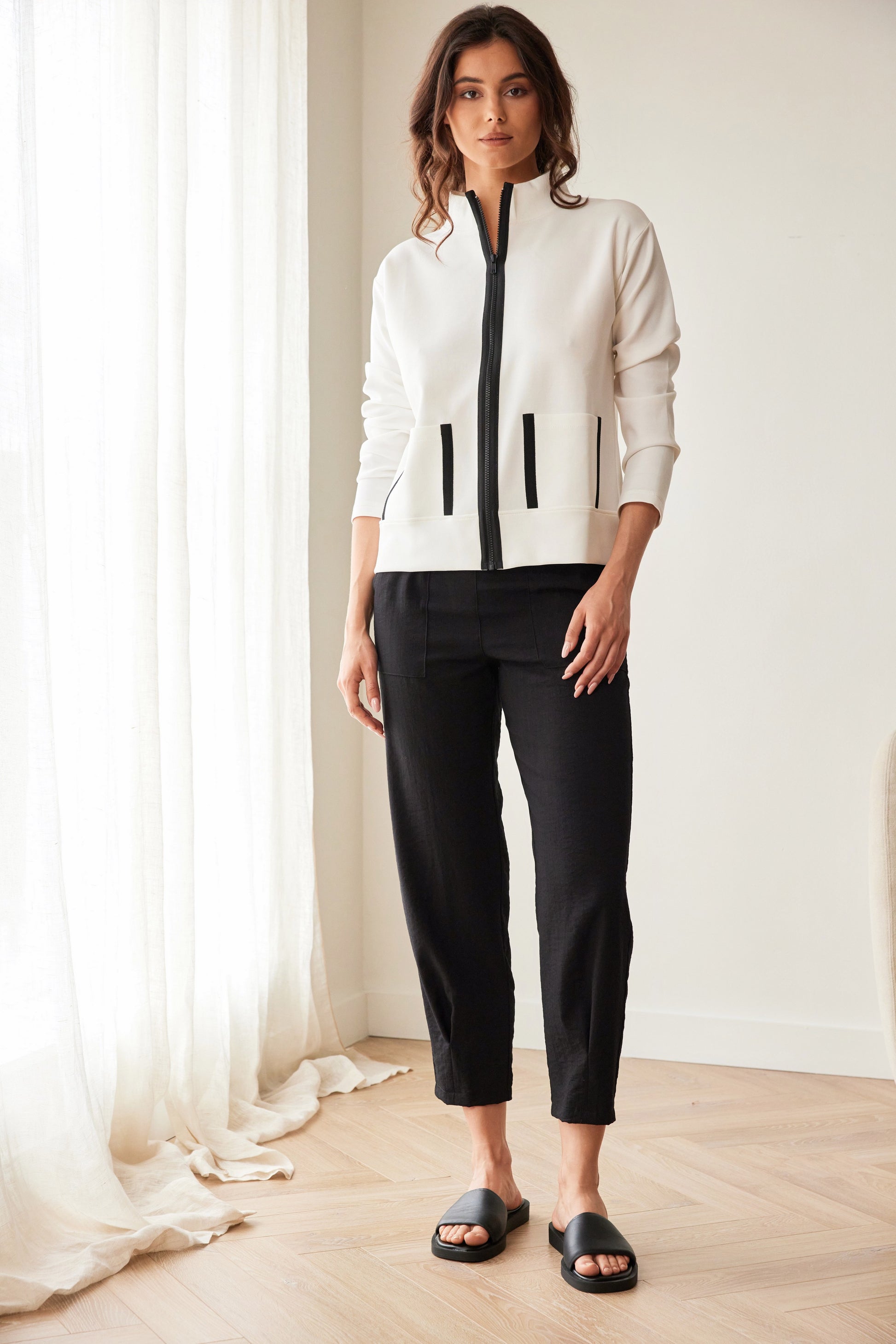 Peruzzi Contrast Pocket Jacket in Ecru and Black
