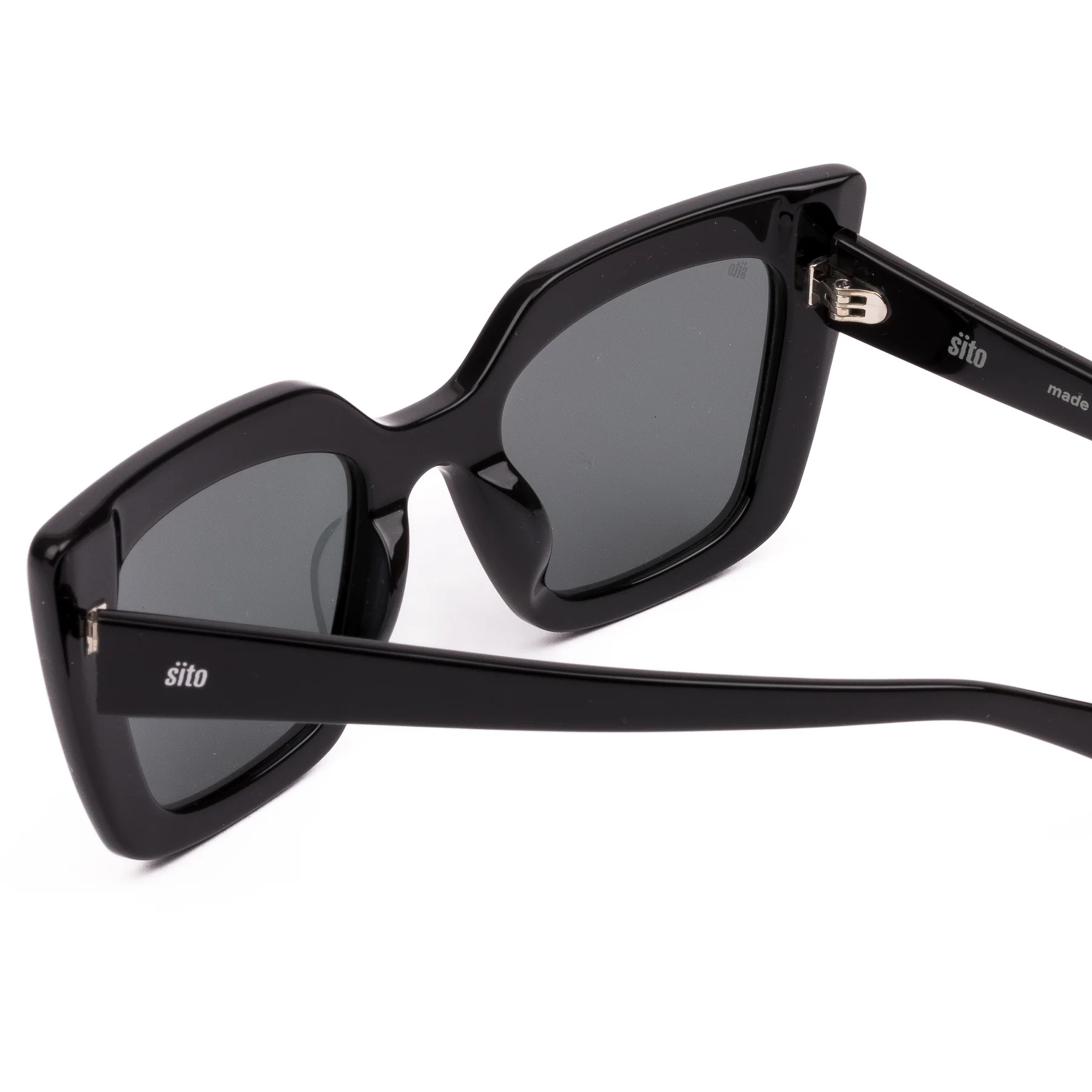 cult vision - black/iron grey polar - Meg & Me Boutique & Espresso